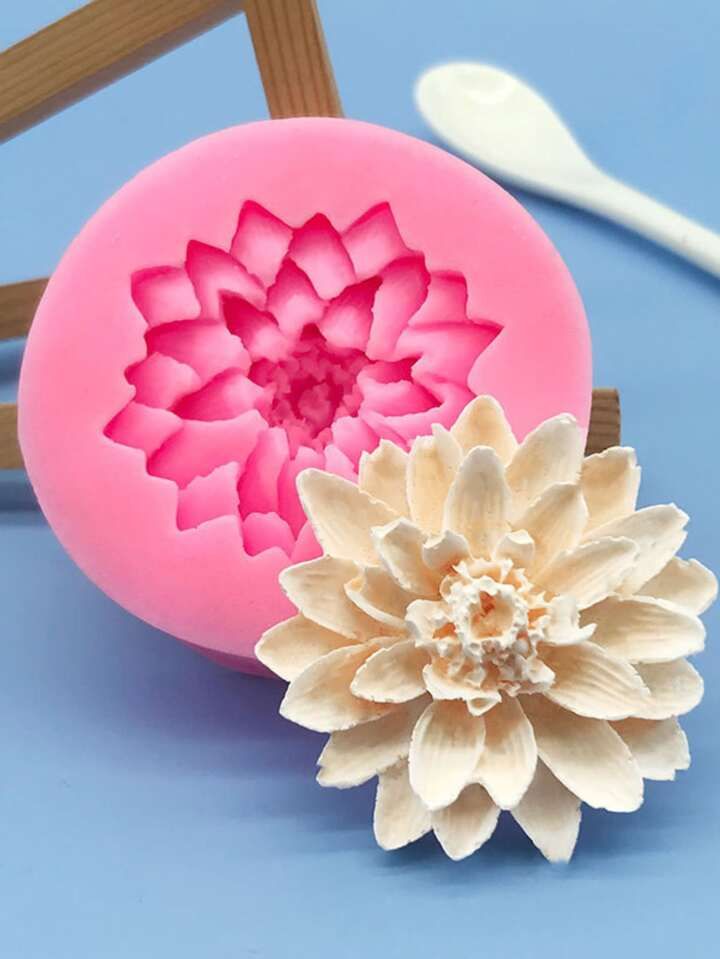 Lotus Mould