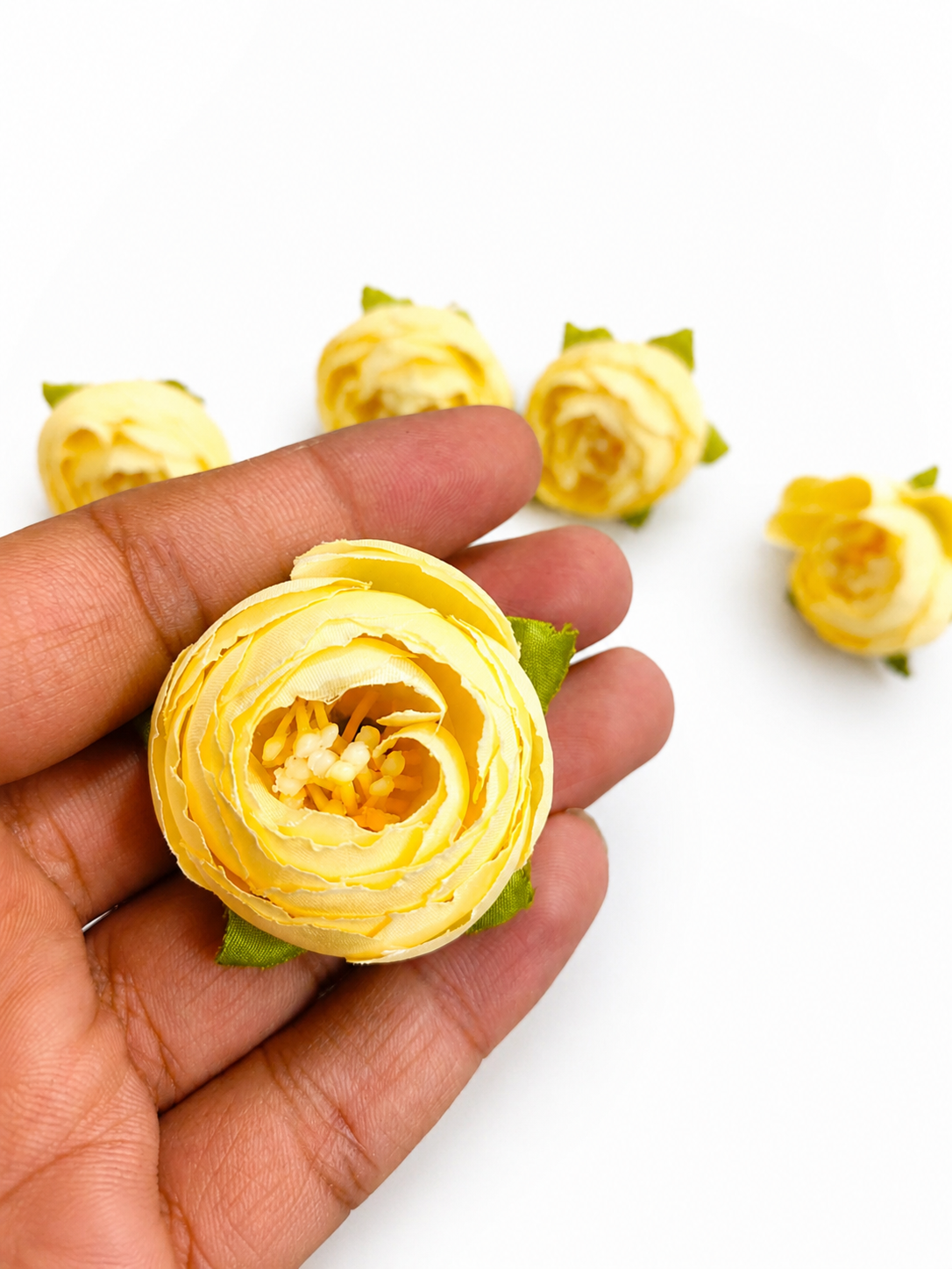 Small peonies (S19)